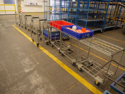 UN Ensemble DE 10 Chariots Pour Petite Manutention 60 X 40 X…