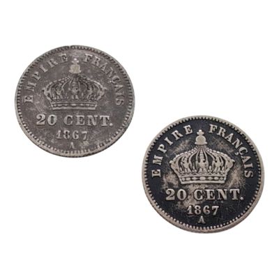 deux pièces d'argent représentant une couronne au recto et une couronne au verso