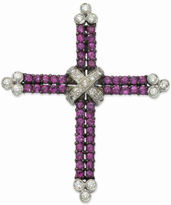 Pendentif ‘Croix’ EN OR Gris 18k, Diamants ET Rubis