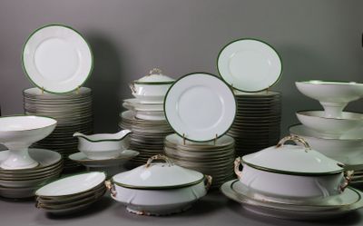 a lot of plates and bowls stacked on top of each other