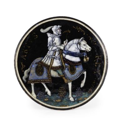une photo d'une assiette sur laquelle figure un homme à cheval