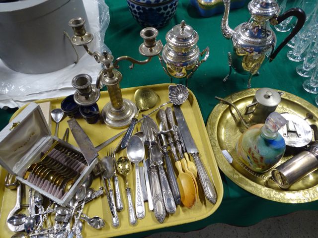 Ensemble de couverts : petites cuillères souvenir, service à bonb...