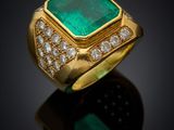 an emerald and diamond ring