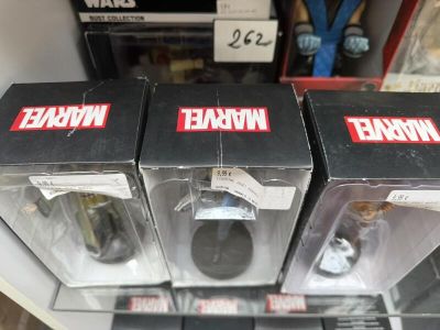 Lot de 3 figurines Marvel sous boîte comprenant Loki, Agent …