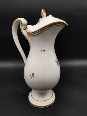 SAINT-CLEMENT - VERSEUSE couverte sur piédouche de forme bal…