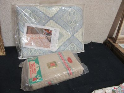 many items that are on the table and on the table
