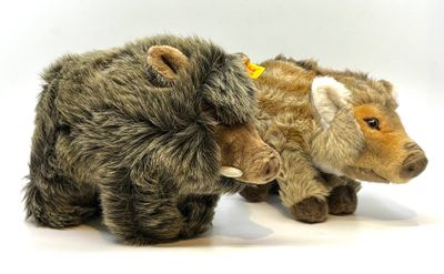 STEIFF. Sanglier Bora et son marcassin Suggy.