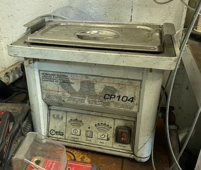 Nettoyeur à ultra-sons CEIA CP104. - Photo 1