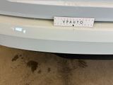 a sticker on the back of a car that says vpauto