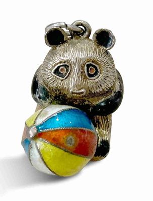 Pendentif EN Argent ET ÉMail 'Panda Avec Une Balle'