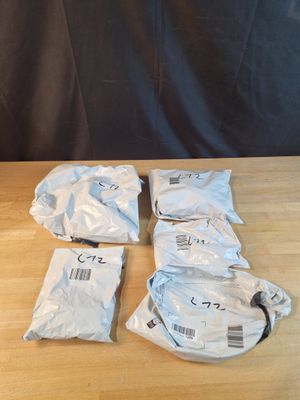 colis Mystere (Retour Amazon, NPAI, Adresse incomplete… - Photo 1