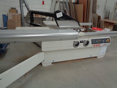 une machine qui se trouve dans une pièce