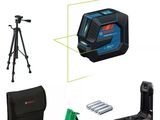 Niveau laser à nivellement automatique Bosch avec trépied et mallette de transport