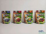 quatre types de jouets différents sont alignés en rang