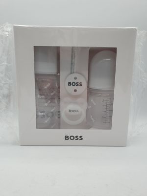 BOSS - Coffret de puériculture - 2 biberons sucette et attac…