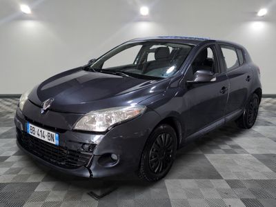 RENAULT - MÉGANE III DCI 85 ECO2 AUTHENTIQUE - GO - Mise en …