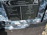 a sign on the back of a car that says am