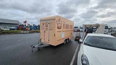 RESP Magasin BW Trailer 02/2024, GV 321 AC, (immatriculé avec fiche d' - Photo 1