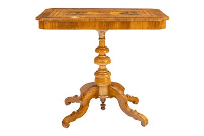 une image d'une table en bois sur fond blanc