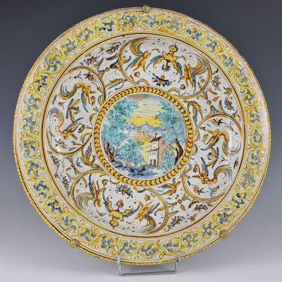 ITALIE URBINO OU PESARO PLAT ROND CREUX de la Fin du XVIIème…