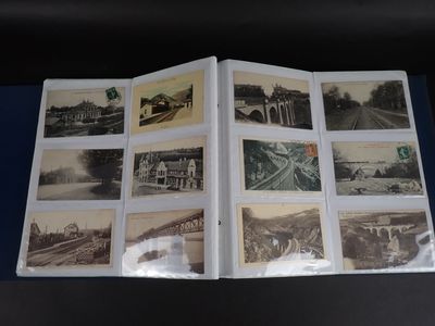 1 classeur bleu de + de 330 cartes Postales, 322 sur les che…
