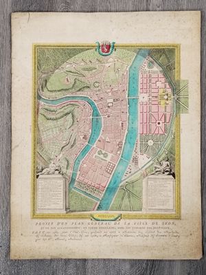 une vieille carte de la ville de Paris traversée par une rivière