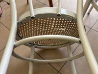 2 chaises bistrot et un tabouret à vis circulaire tripode (photo 5)