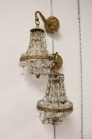 Paire d'appliques en bronze ciselé doré et pampilles de form… (photo 2)