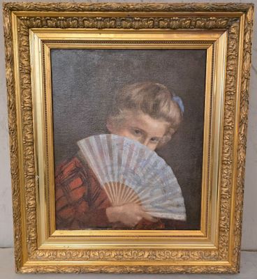 un tableau représentant une jeune fille tenant un éventail devant son visage