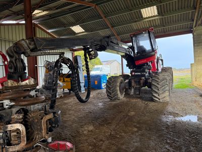 VENDUE SUR DESIGNATION - 1 abatteuse forestière VALMET KOMAT…