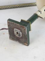LAMPE A QUINQUET en tôle laquée vert et beige, l'abat-jour p… (photo 5)