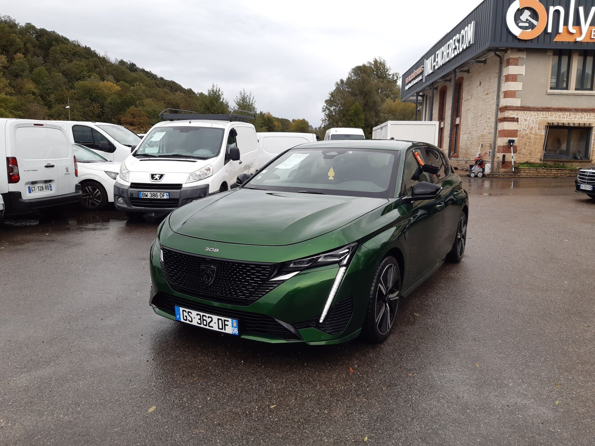 PEUGEOT 308 BlueHDi 130ch S&S EAT8 GT - Genre : VP - Carross…