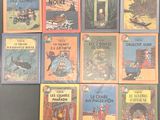plusieurs livres pour enfants sont alignés sur une table