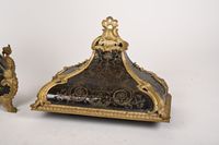 Cartel et son cul de lampe en bronze doré, ciselé et marquet… (photo 5)