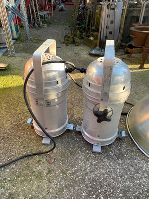 Lot de 2 projecteurs - Photo 1