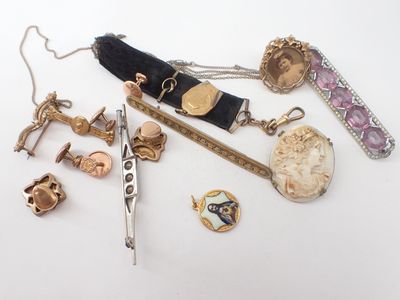 Lot De 15 Broches Anciennes Et Vintage - Bijoux D'occasion à Nettoyer Et Restaurer