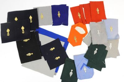 Armée française. Ensemble de pattes de collet brodées à la G…