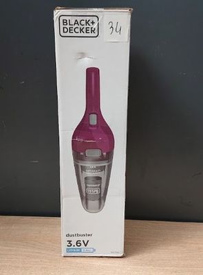 emballage d'un mixeur électrique Black & Decker posé sur une table en bois