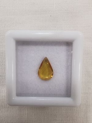 SAPHIR yellow VS Thailand poire 9,5 x 6,2 0,96ct