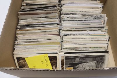 1 carton avec env. 1800 cartes anciennes