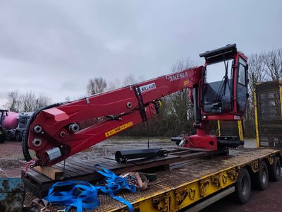 Grue Forestière KESLA 2024 — Équipement de levage moderne