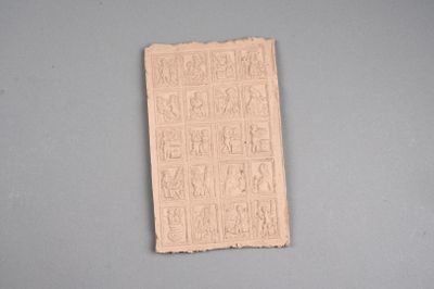 une image représentant une feuille de papier sur laquelle figurent des inscriptions