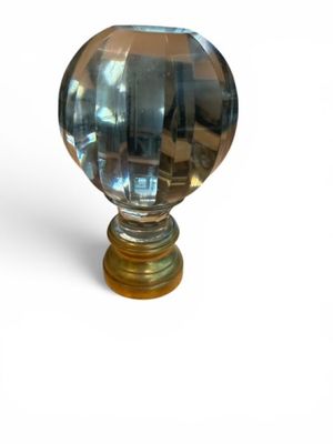 an image of a glass knob on a white background