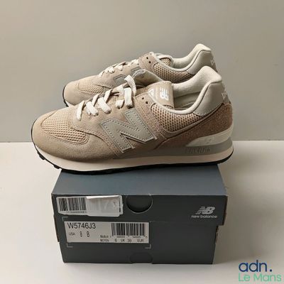 new balance wl999 beige / white men ' s size 9 5 5 5 5 5 5 5 5 5 5 5 5 5 5 6 5