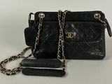 chanel black quilted leather shoulder bag with chain strap