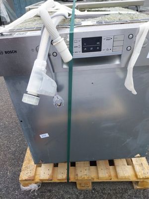 Lave-vaisselle encastrable BOSCH modèle Smi58l15eu/46 (à rép…