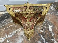 Beau cartel et sa console en marqueterie, boule de laiton do… (photo 4)