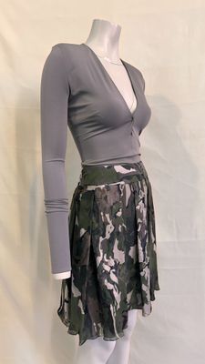 grey top and skirt on mannequin mannequin mannequin mannequin mannequin mannequin mannequin mannequin mannequin