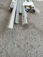 Lot de 27 profilés perforés en aluminium, longueur 2,50 m pi… (photo 2)