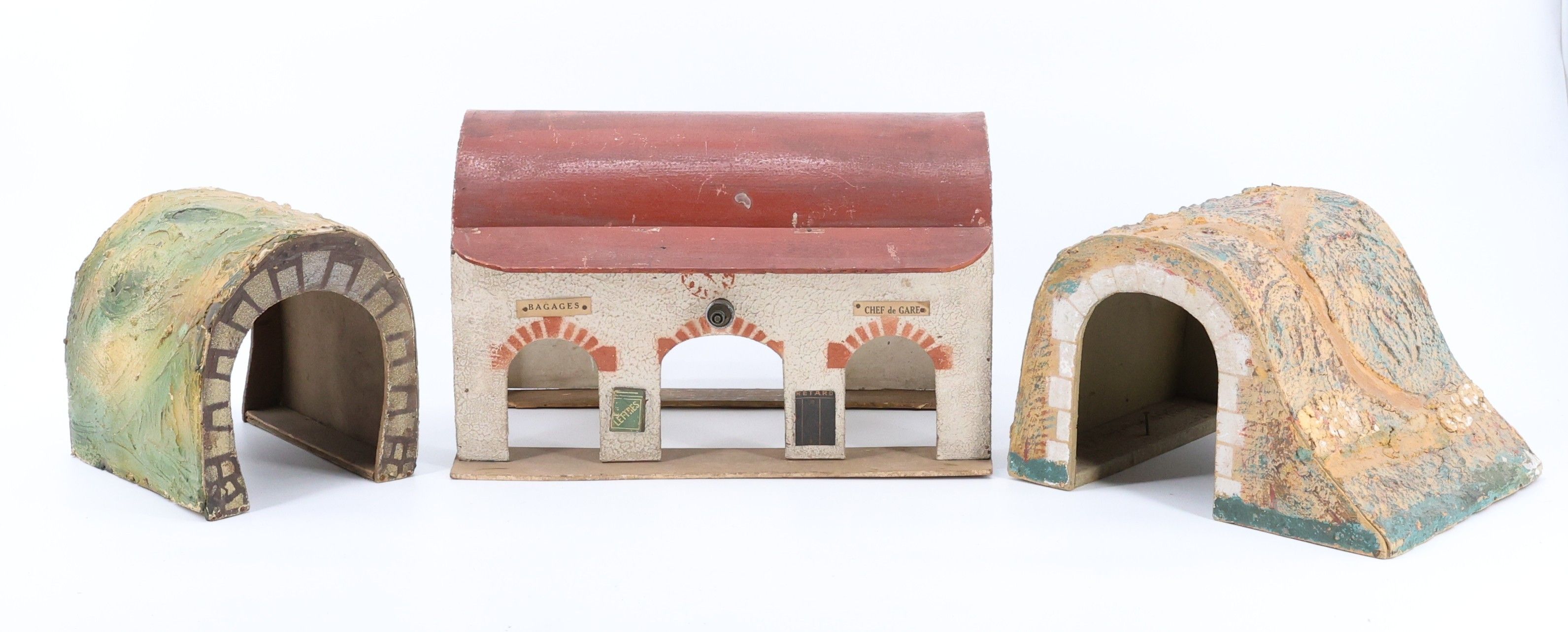 Objets d'art & Curiosités